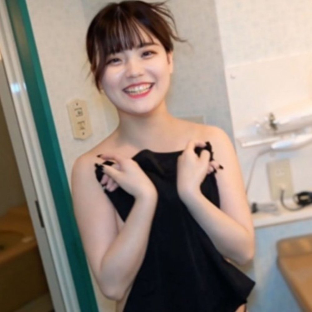 FC2 PPV 4734762 FC2-PPV-4734762 【無】天使の笑顔！最高に可愛いＥカップ美女⤴常に楽しそうに微笑んでくれる可愛いお顔に顔射！ゴックン、中だしの三発！※特典高画質