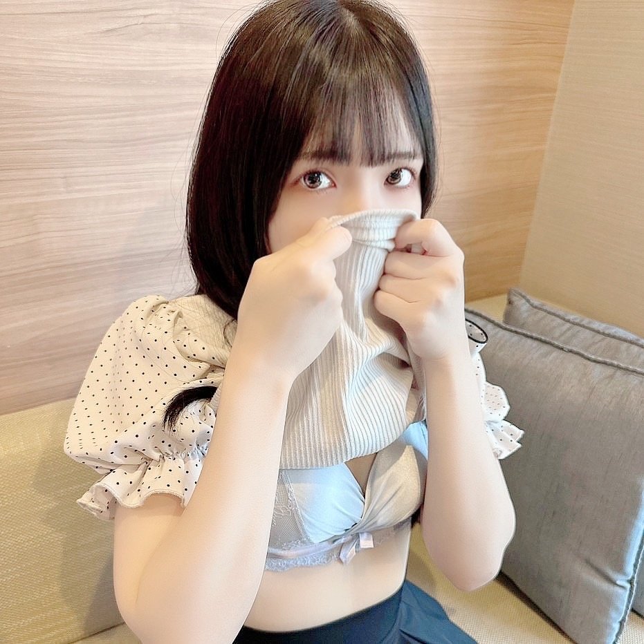 FC2 PPV 4737724 FC2-PPV-4737724 経験人数少なめのお嬢様学校育ちの現駅女子大生がオヂサン相手に初イキ連発♥美肌スレンダーボディが激しく乱れる一部始終を収めた衝撃映像！