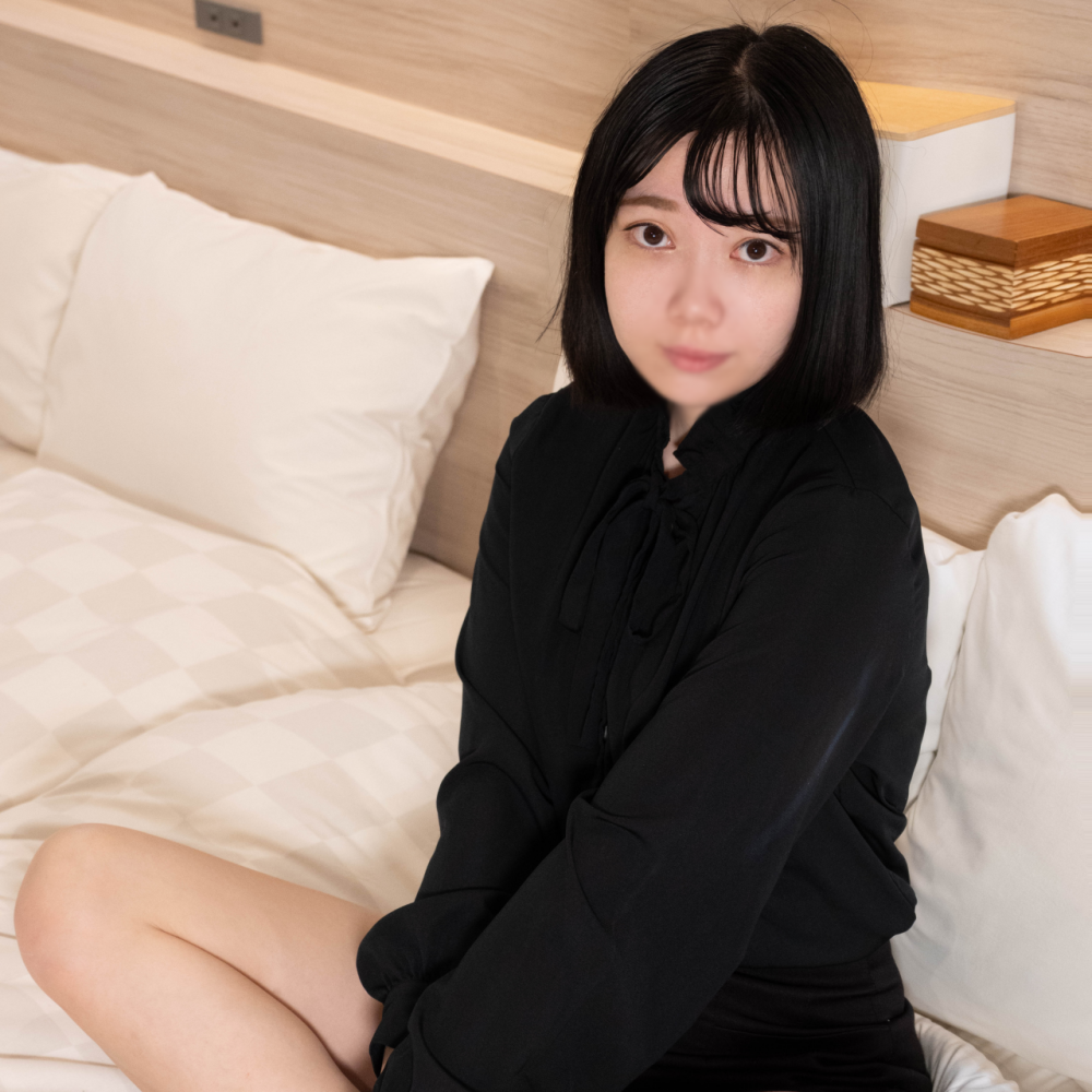 FC2 PPV 4742556 FC2-PPV-4742556 【9/2迄990pt】【初撮】「彼氏にバレてはいけない」Fカップ美乳J./Dこっそりセックス。ダメと言いながら逆に締め付ける。キツイマンコにザーメンを注がれる。