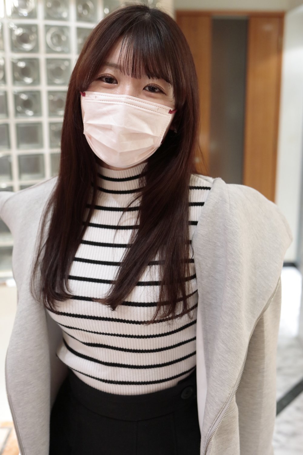 FC2 PPV 4761618 FC2-PPV-4761618 最新作【個人撮影】可愛い看護師さんと会えたので、彼氏さんに内緒でエッチしてきた動画です