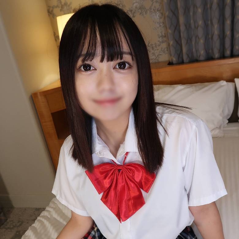 FC2 PPV 4769386 FC2-PPV-4769386 [期間限定で大放出!15000pt➡1980pt]＜無修正＞Hcupグラビア級ネ申乳♡制服姿でこんなに乱れちゃってエロすぎ。マン汁ぐちゃぐちゃになってるマンコに濃厚中出し！ | FC2コンテンツマーケット