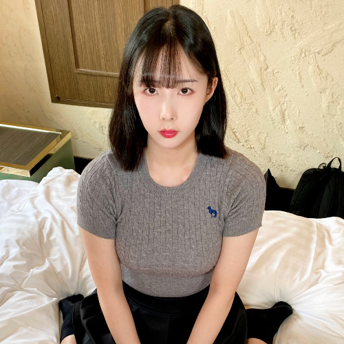 FC2 PPV 4772206 FC2-PPV-4772206 限定3980→1990pt★特典で無修正と膣内カメラ ♀178 韓国風美女えいちゃんの透明感あふれるBODYに半外半中出し！汚ぱんてぃ晒しに赤面♡ | FC2コンテンツマーケット