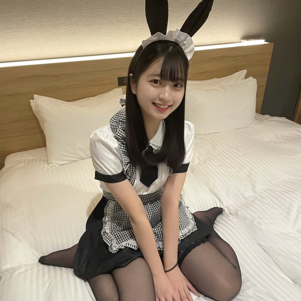 FC2 PPV 4793082 FC2-PPV-4793082 楓ちゃんがメイド服でお出迎えしてくれたのでたっぷりキスしてあげました♡丸くて綺麗なおっぱいと生中セックスをぜひご堪能ください！ | FC2コンテンツマーケット