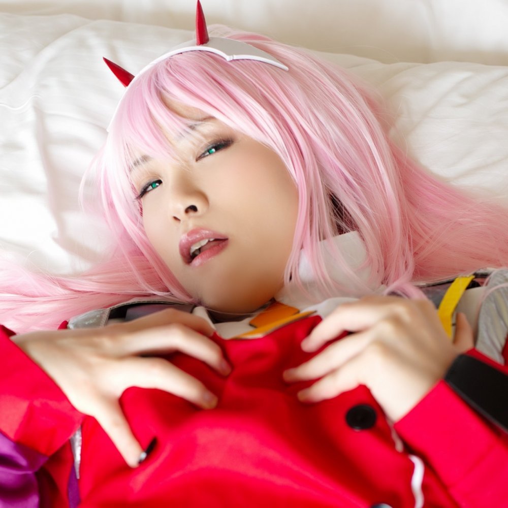 FC2 PPV 4797946 FC2-PPV-4797946 【個撮中出しコスH♥】ムチムチ激カワビッチ！黒タイツにハサミで穴あけトロマンにたっぷり大量中出し孕まSEX！ | FC2コンテンツマーケット