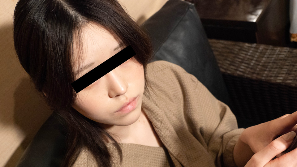 10musume 天然むすめ 102125_01 動画見ながらフェラチャレンジ