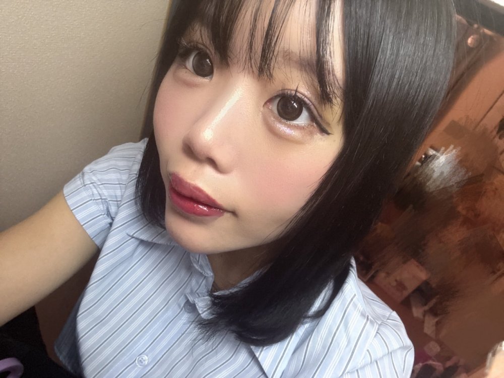 FC2 PPV 4822304 【完全シークレット版】【FC2初出演】【顔出し】【中出し】やさしい癒し系VTuberみかさん20歳、白い愛液がとろ～りするほど脳内覚醒、おち〇ぽ放さずいつまでもおしゃぶり、最後は中に出していいよ