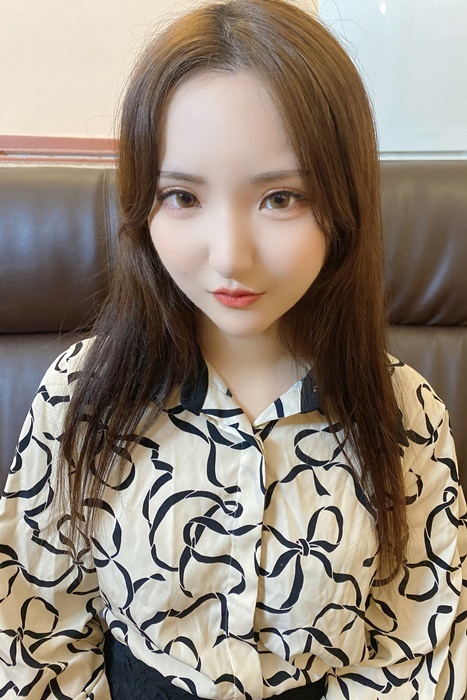 FC2 PPV 4827927 FC2-PPV-4827927 美尻♡色白美肌♡未./◯./理.陰毛♡韓国風美女♡インフルエンサーほのかちゃん♡合計5体位中.出しエッチ♡カメラマン有りの最高アングルで♡ | FC2コンテンツマーケット