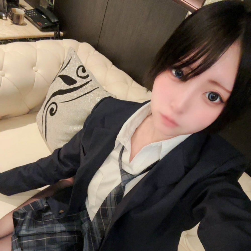 FC2 PPV 4828026 FC2-PPV-4828026 【無修正】 18歳・ショートカット高身長スレンダーEカップの超美形S級制服美●女ハメ撮り中出し!! | FC2コンテンツマーケット