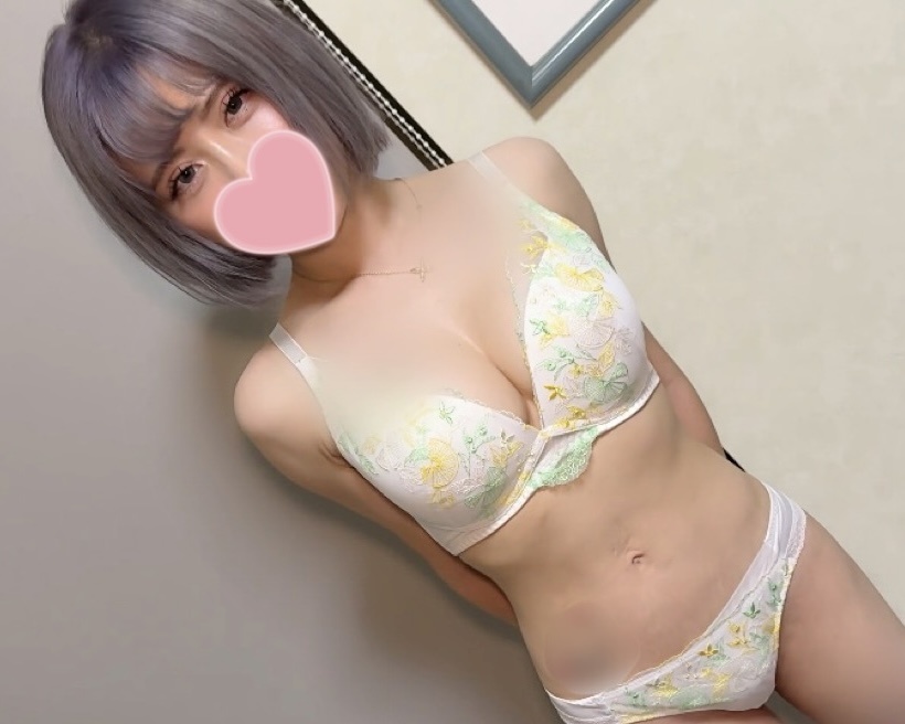 FC2 PPV 4830418 FC2-PPV-4830418 【S級素人】スタイル抜群×Fカップ×エロすぎる巨乳歯科衛生士！生チン挿入にガチイキ&amp;膣奥大量中出しハメ | FC2コンテンツマーケット