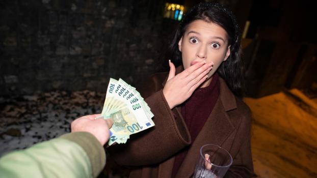 Public Agent - Asandra Dewy - The Lonely Party Girl