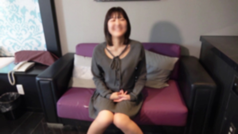 FC2-PPV-4846723 初撮り３発射、看護師を目指す２０歳のスレンダー＆美巨乳な美裸体。ハメ撮りド./クターがエッチな献身性をレクチャー。