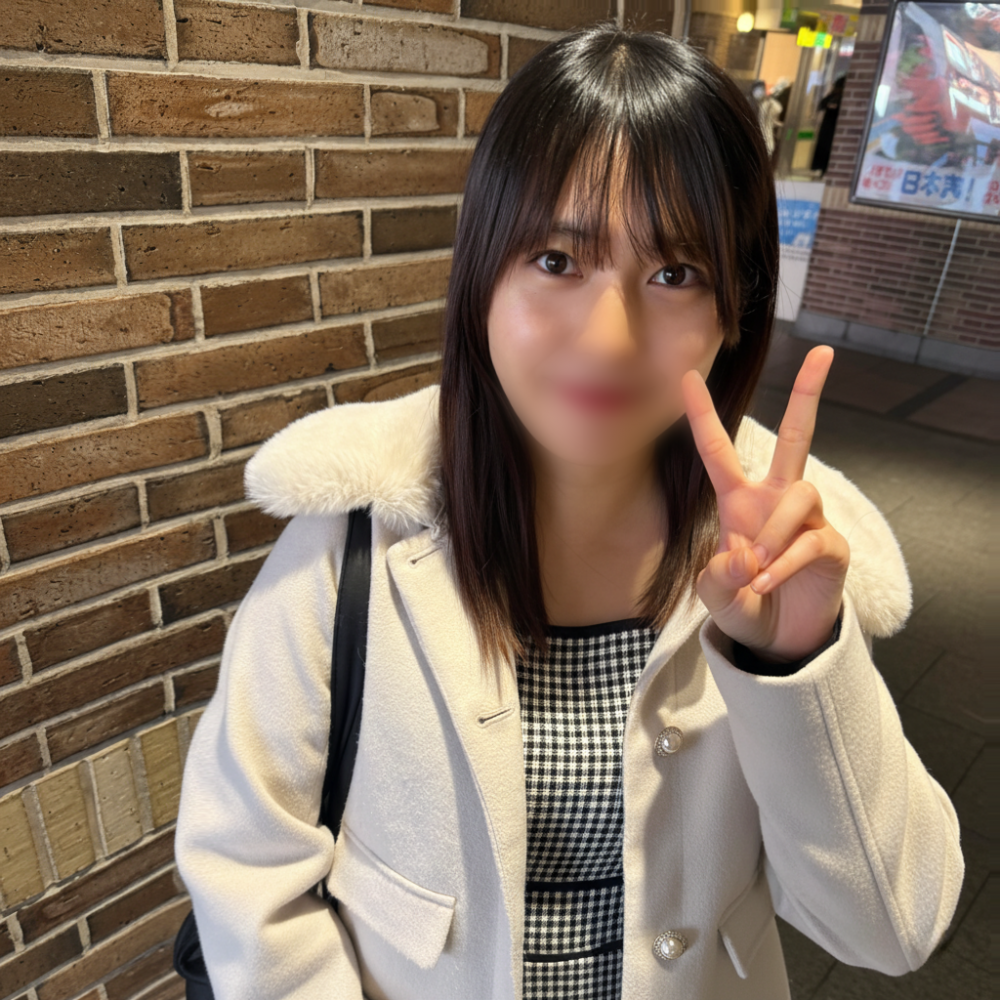 FC2-PPV-4849993 初撮、2発、青森から上京したばかりのDカップおさない色白ムスメ。カラダの相性が良すぎて【気持ち…イクゥ…！】と喘ぎながら何度も痙攣。下の毛あり濡れマンコにしっかり中出し