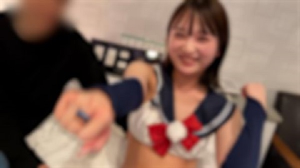 FC2PPV 4854971 【復活記念70OFF第二弾】たしろちゃんが、ほぼどう,.ていの友達に目の前でNTRされるのめちゃくちゃ興奮したのでお裾分け。【無・顔出し】