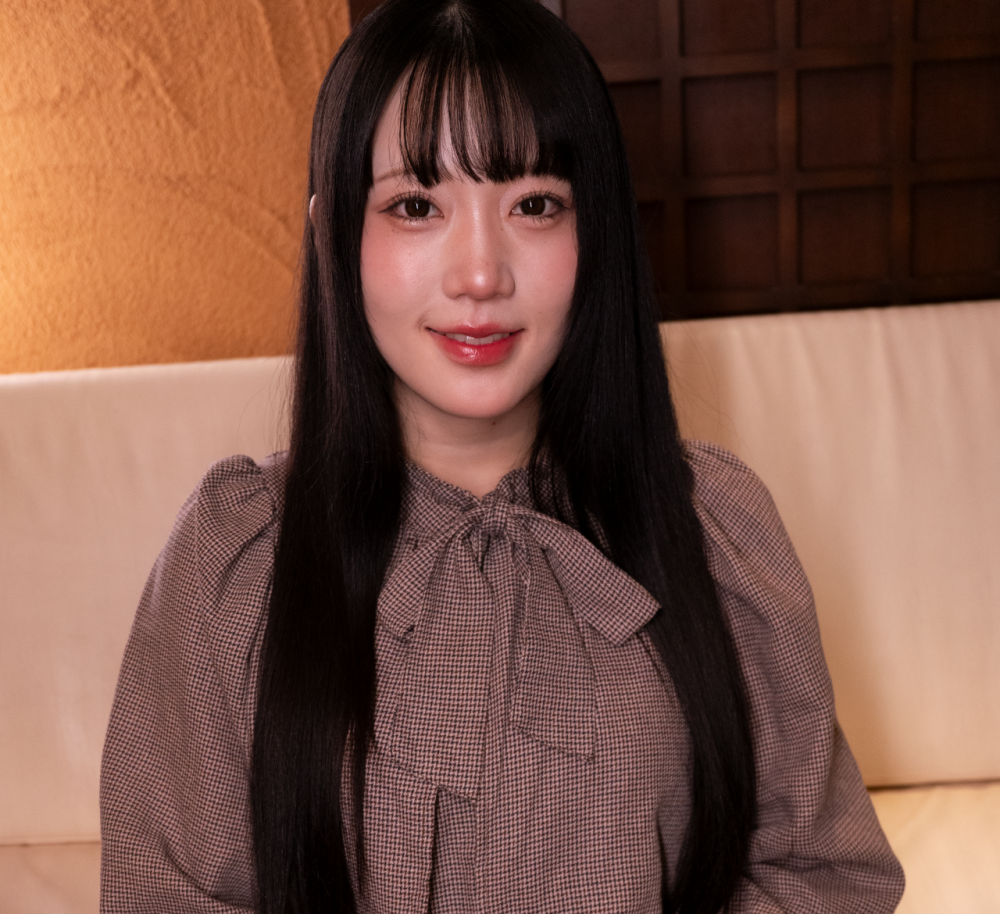 FC2-PPV-4853664 顔も愛嬌もカラダもエロさもパーフェクト！デカ乳デカ乳首の美乳保育士・みくちゃんと生中ＳＥＸ