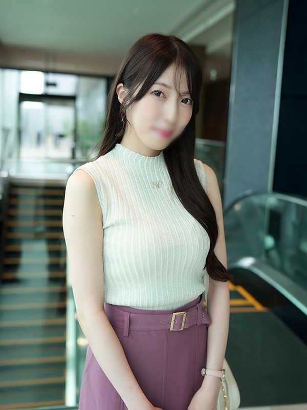 FC2 PPV 4857697 FC2-PPV-4857697 ※初回のみ※激ヤバ！※中出し不可避※結婚２年目モデル級の美人奥様（２６）に結婚指輪をつけてもらってSEXしたらお互い興奮しすぎて中に出しちゃいました（あかね） | FC2コンテンツマーケット