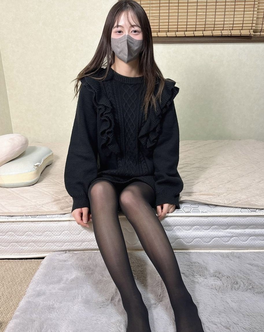 FC2 PPV 4859945 【完全素人&amp;初撮り】経/験/極/浅/初々しくてカワイイ20歳の美脚スレンダーJD♡本当に恥ずかしがり屋で喘ぎ声も控えめだけどチンポが挿入されると…♡