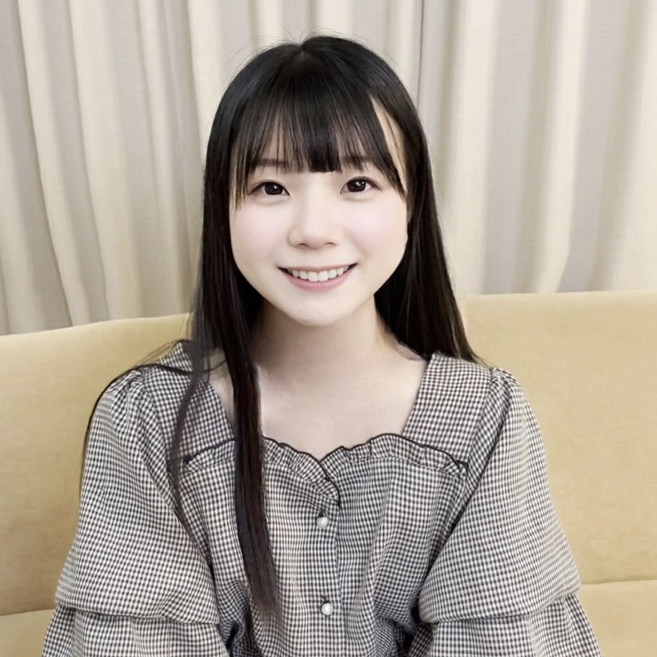 FC2PPV 4871181 奇跡の再来！原石発掘しちゃいました！Hの経験が少ないあどけない美女に巨根でゴム無し超大量膣内発射！！