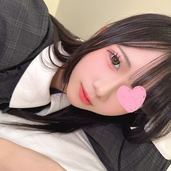 FC2-PPV-4879614 大.1 のアキバで働くメイドさん心愛ちゃん。顔、愛嬌、スタイル全てが抜群\\\\