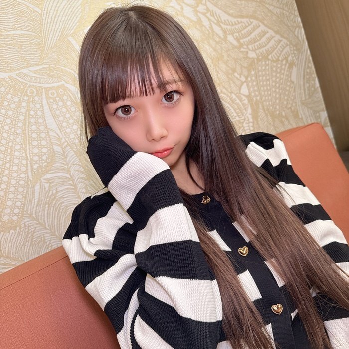 FC2-PPV-4881541 Iカップ爆乳おっぱい 美脚 れなちゃん 見つめながらのWフェラで暴.発.寸前 連続中.出し