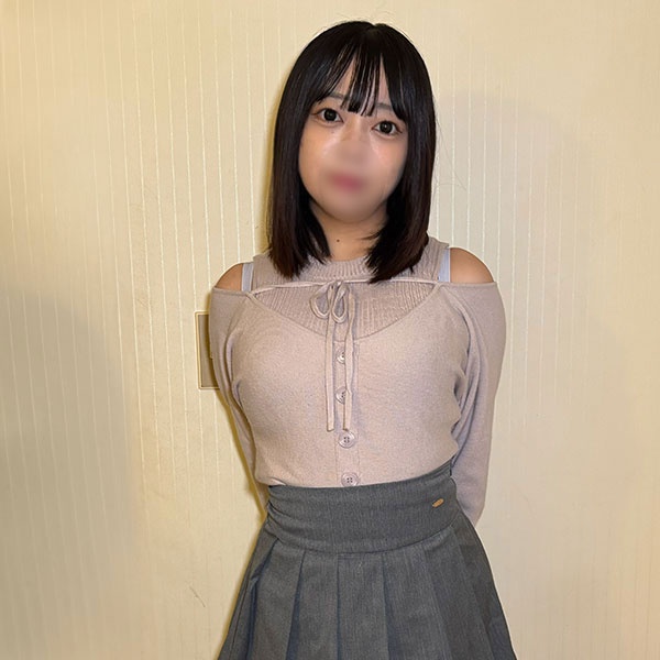 FC2-PPV-4889476 【顔出し・個撮】絶対聞いてほしい喘ぎ声！！黒髪で豊満な胸の人妻は仕事着できたのでストッキ