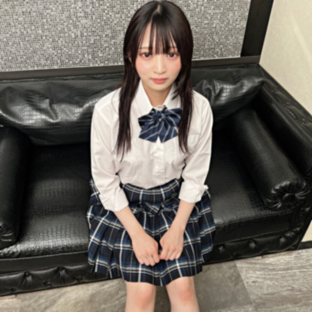 FC2PPV 4867757 【未公開秘蔵記録】清純アイドル志望の美女、制服姿を汚い男のチンポで乱される極秘映像！レッスン終わりの麗しきカラダと膣内に刻まれた大量精液。