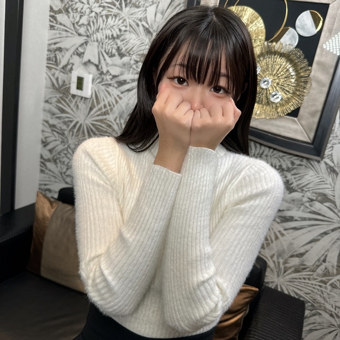 FC2PPV 4897986 〇〇歳 由衣ちゃん。詳.しくは言えません。本文を読んでください。糸を引くピンクマンコ。