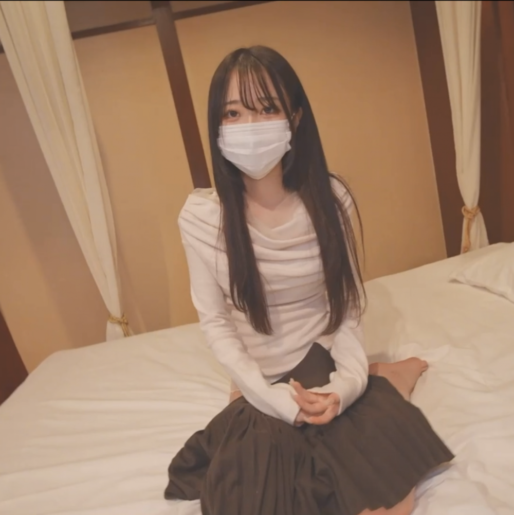 FC2 PPV 4899872 FC2-PPV-4899872 【完全顔出し２本セット】SSSアイドル級に可愛い美女とイチャラブ配信 | FC2コンテンツマーケット