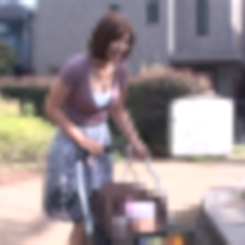 FC2 PPV 4899642 FC2-PPV-4899642 １児の子を連れ撮影場所に来た巨乳シングルマザー　ベビーカーの横で禁断のモラル皆無ハメ撮り中出し | FC2コンテンツマーケット