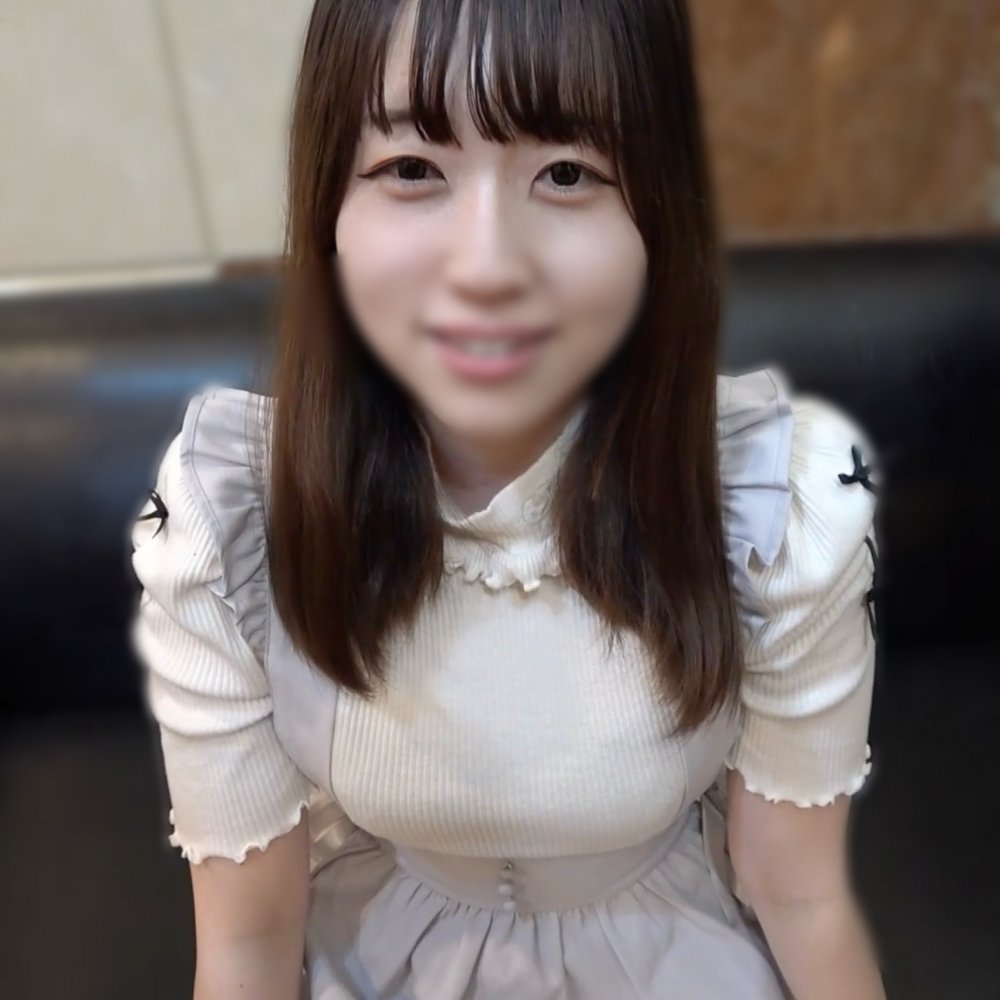 FC2 PPV 4900752 FC2-PPV-4900752 サムネからわかるこの巨乳！上京して1年、まだ都会に慣れない女子大生のあどけないセックスお楽しみください！ | FC2コンテンツマーケット