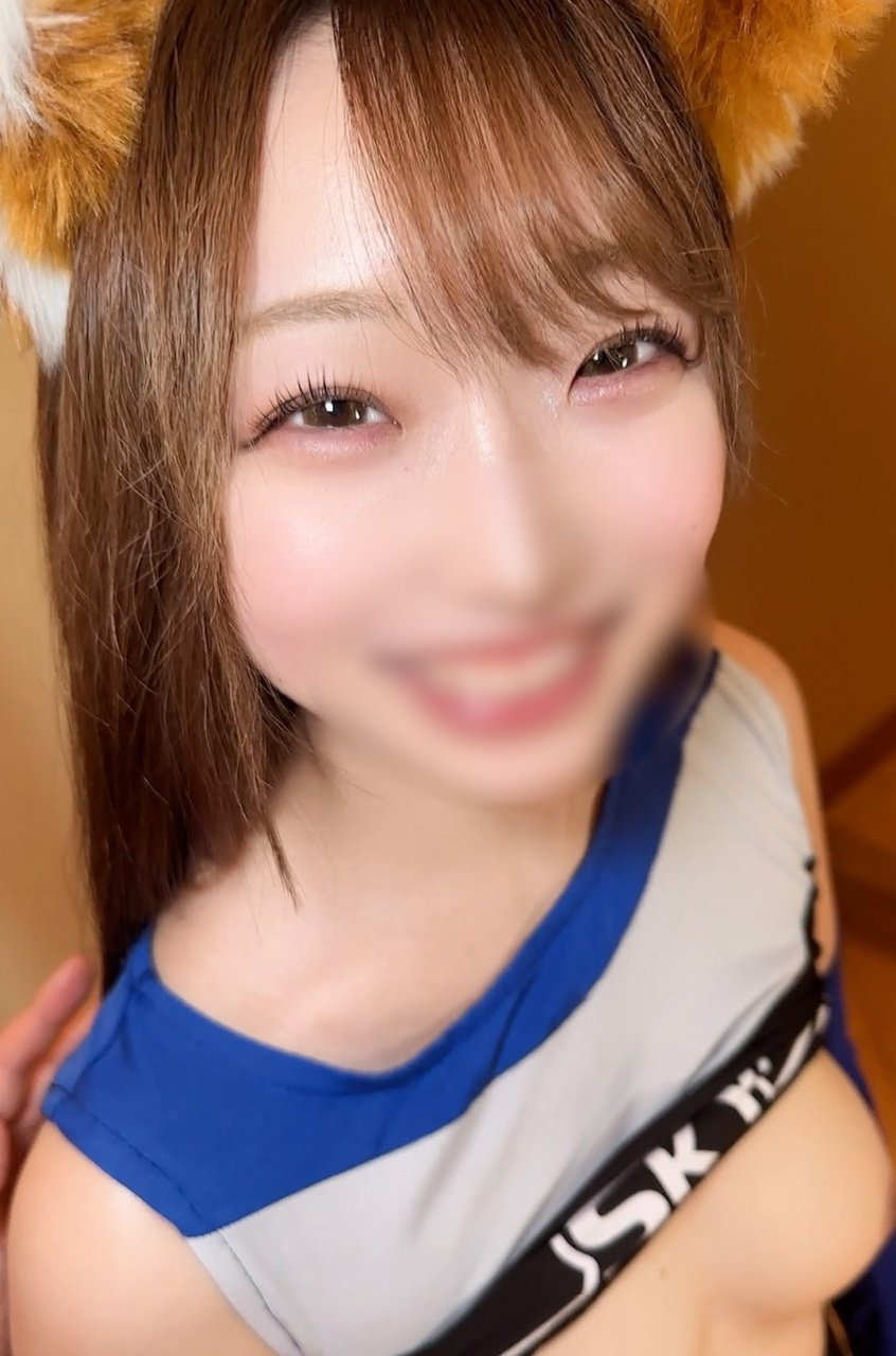 FC2-PPV-4596284 声も仕草も可愛すぎるメイド系美女４ きつねコスでさらに小悪魔MAX 超エロ顔でひょっとこフェラ 前編
