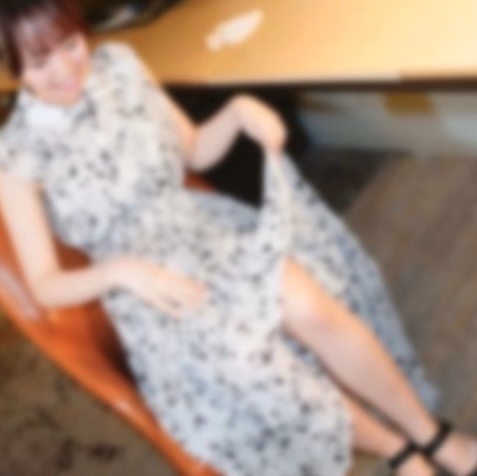 FC2-PPV-4915576 『今のみ大特別価格』『完全顔出し』働いてるからしたい気持ちはいつもあるけど中々時間作れないがゆえに行為中にエッチしたかったっと言っておられました。興奮するときはあるけど頻繁ではないっと嘘つく女性と物語