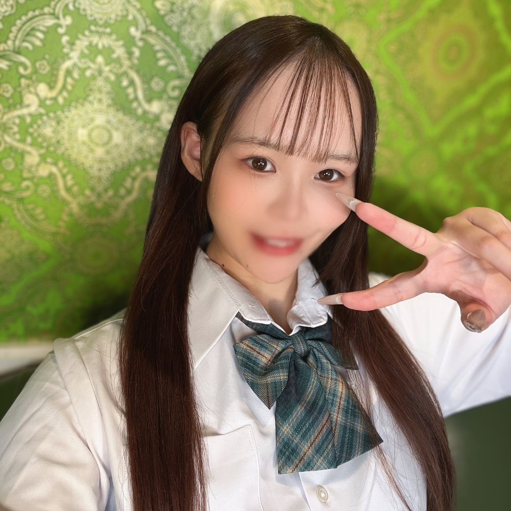 FC2-PPV-4918326 【※５日間限定販売！】【ふとした笑顔に恋をする、黒髪ロングの誘惑】神スタイル18歳ひとみちゃんが涙ポロ！悶絶初20cmオーバー巨根で大量中出し、しっかりカメラに収めて参りました。
