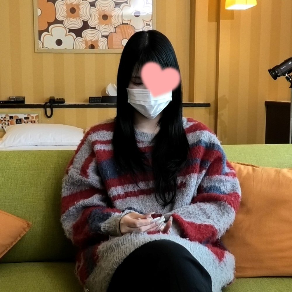 FC2-PPV-4923595 元カレへの未練断ち切りSEX♡小松〇奈似のアパレル店員さん♡マスク越しでもわかる洗練された清楚美人に中出し！