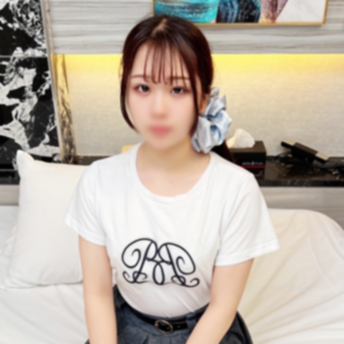 FC2-PPV-4924027 【初撮り】色白美巨乳１./０だい。推し活も良いけど、ホテルで固いチンポの押し活もスキ♡♡ 色白美巨乳１./０だいのマンコに特濃精液を注ぎ込む。