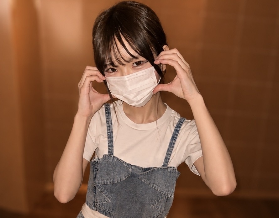 FC2PPV 4926055 めちゃかわで清楚なちひろちゃんハメ撮りデビュー[有]