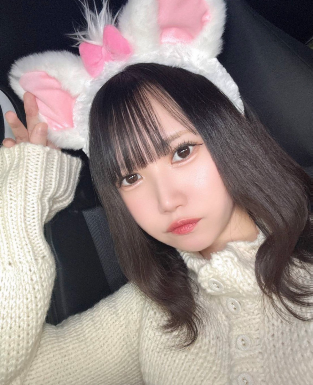FC2-PPV-4935988 【無】《3日間限定》【18歳】清楚な名門お嬢様JDが野外露出とアナル舐めに初挑戦！興奮冷めやらぬスレンダーボディに生中出しが止められない！