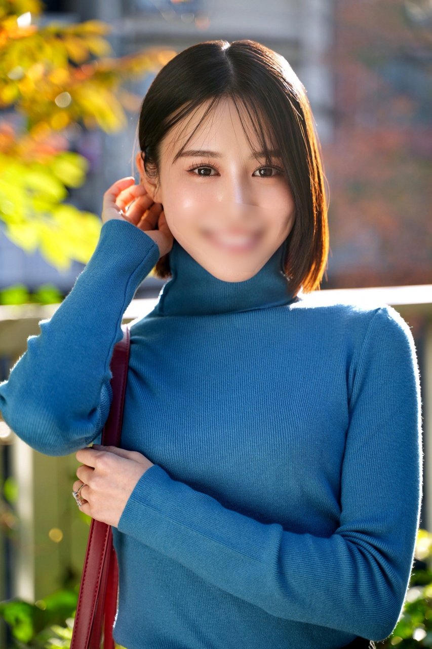FC2-PPV-4930499 ビジュ爆すぎる！と大人気の人妻教〇 クールで真面目なイメージを裏切る男遊び大好きヤリマンティーチャー