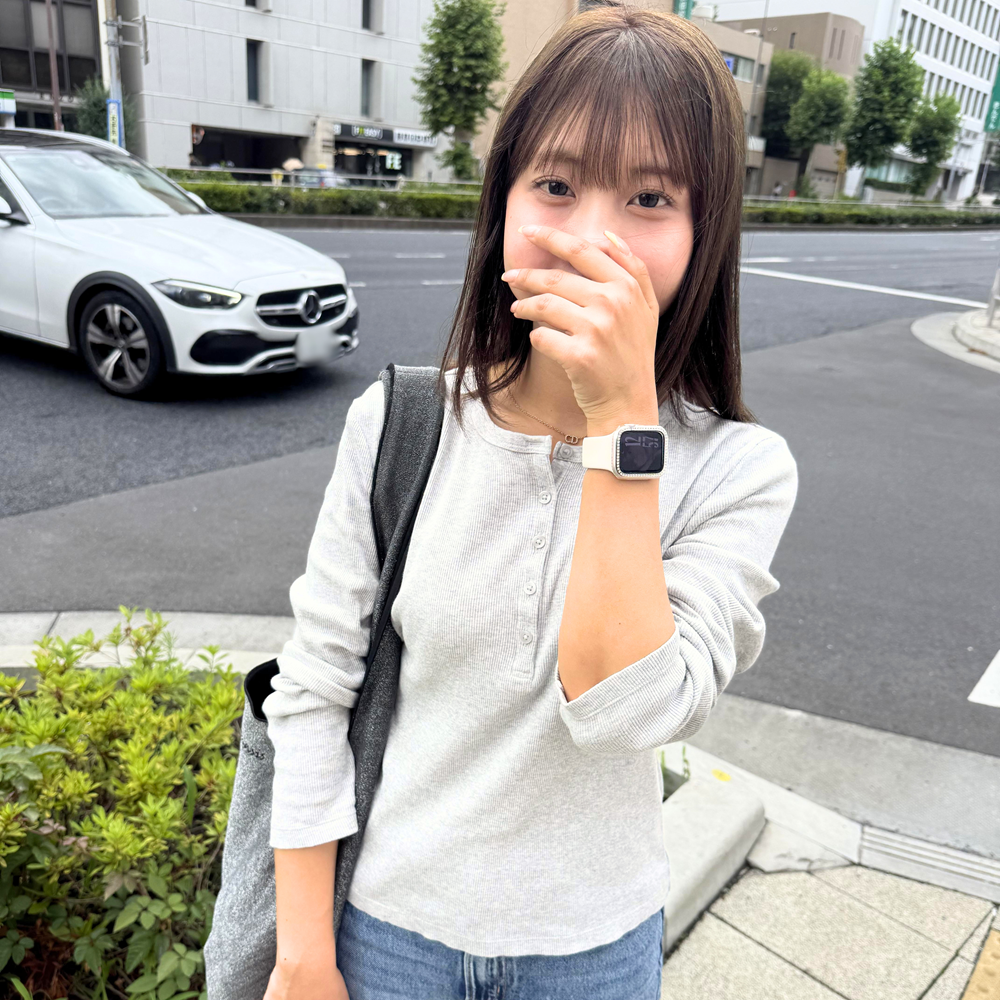 FC2PPV 4939002 【8/3迄 1132pt迄】あどけなさ漂う19歳 看護額生＼(^o^)／愛嬌抜群♡童顔美●女による無邪気なご奉仕に大興奮♡プルンっと弾ける青春ボディを前から後ろから舐めまくり挿れまくり2連続生種付け【