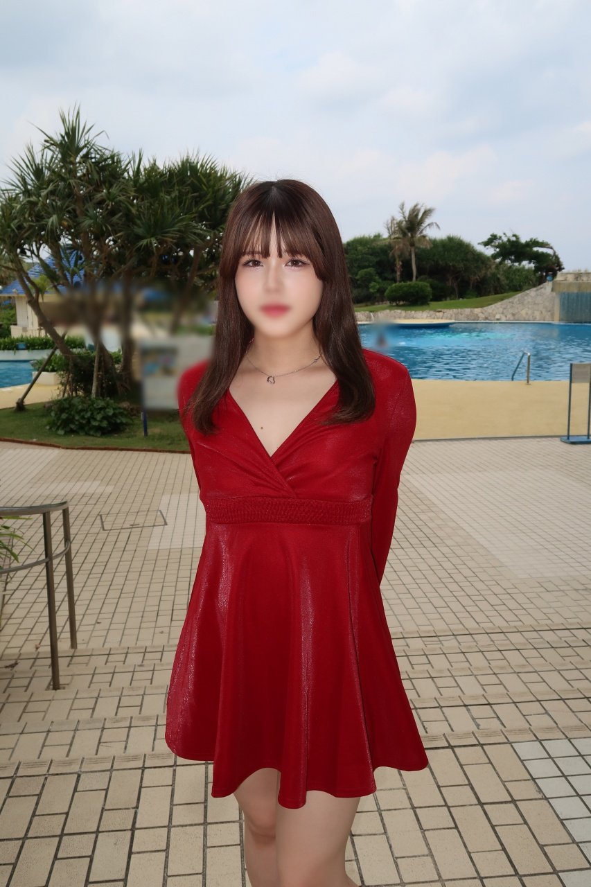 FC2PPV 4963332 [可愛いすぎる彼女のハメ撮り］無修正 恥ずかしながら野外おちんぽフェラ～そのまま生挿入立ちバック！囲いもない丸見えの場所で夜といえ大胆露出セックス＆濃厚中出ししちゃいました