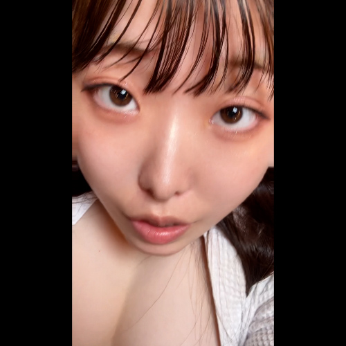 FC2-PPV-4969233 素朴な黒髪巨乳ちゃん