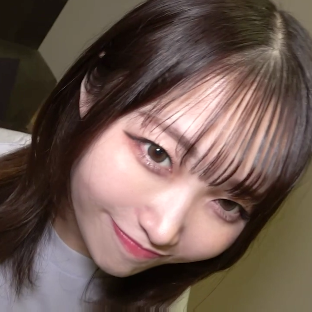 FC2-PPV-4977050 A●B21期生オーディション通過通知あり 関係者お墨付きアイドル級の逸材（18）初撮影でも容赦なし魔改造バイブで何度も昇天させてゴム着けず即挿入生中出し