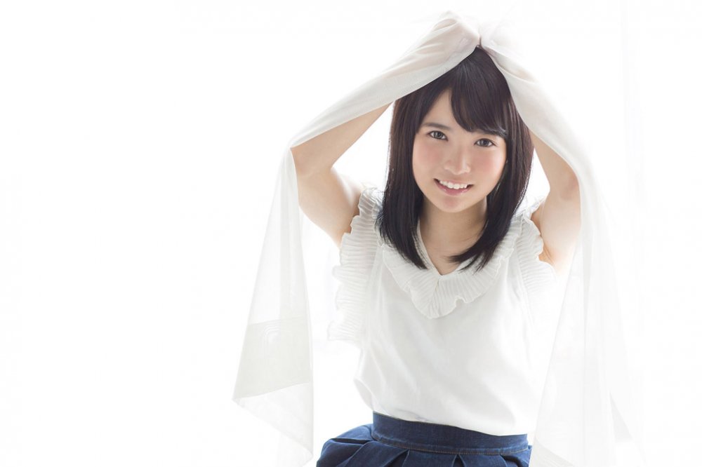 S-Cute 536 Aoi #4 ハニカミながらも電マで感じるウブな美少女