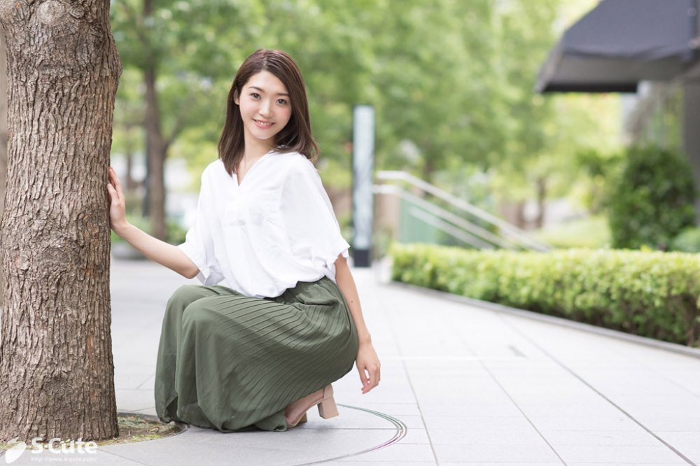 S-Cute 527 Renon #4 舌の動きを見ながら舐められたいクンニ