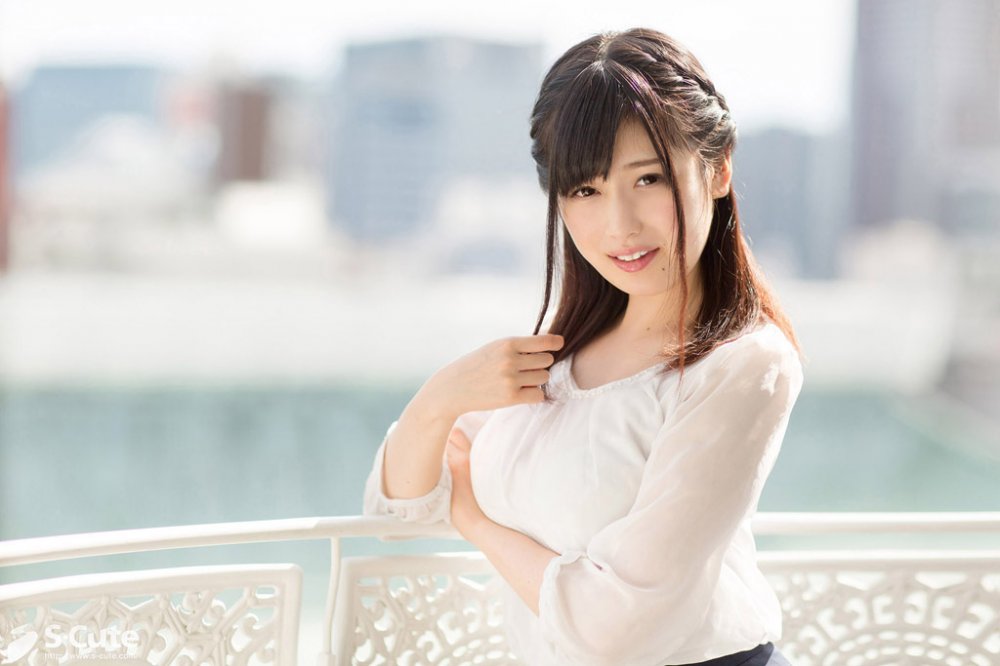 S-Cute 552 Maina #1 色白巨乳揺れるおねだりセックス