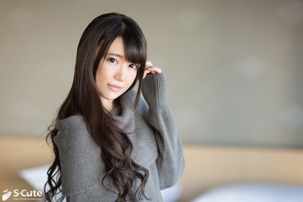 S-Cute 556 Rino #1 絹肌美人の淫らな情事